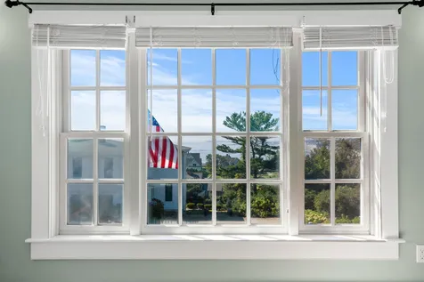7 Atlantic Avenue North Hampton NH 03862
