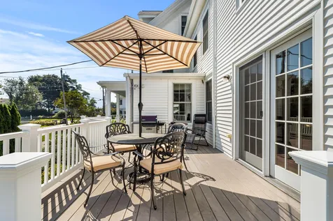 7 Atlantic Avenue North Hampton NH 03862