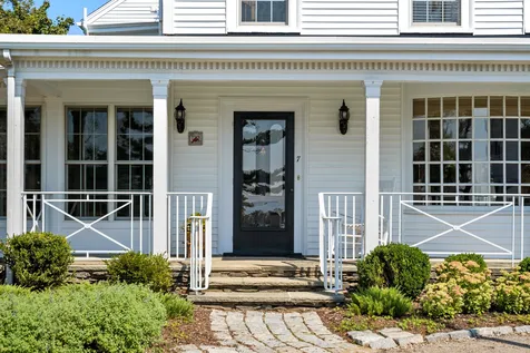 7 Atlantic Avenue North Hampton NH 03862