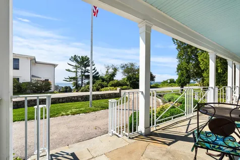 7 Atlantic Avenue North Hampton NH 03862