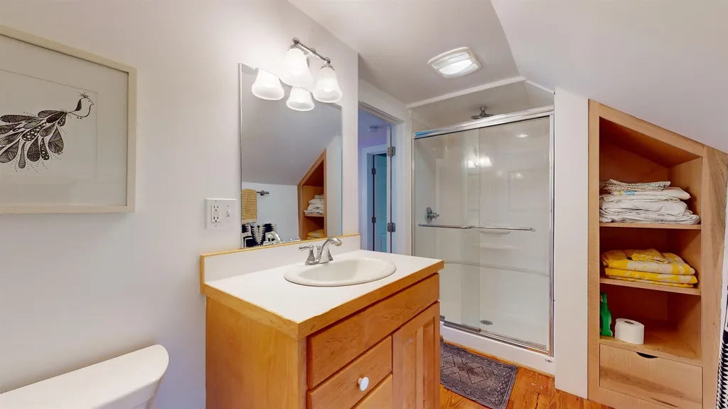 351 Cross Road Cornwall VT 05753