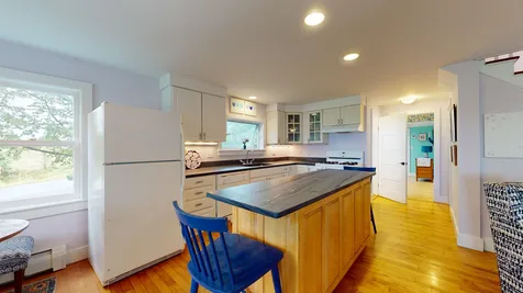 351 Cross Road Cornwall VT 05753