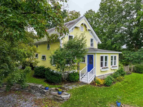 351 Cross Road Cornwall VT 05753