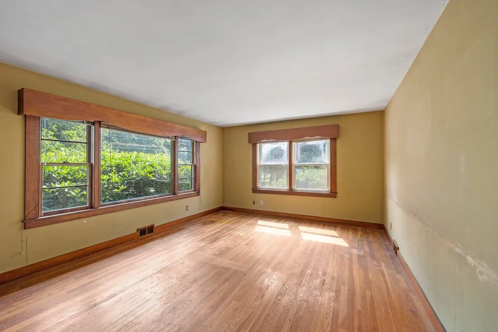 69 Packers Falls Road Newmarket NH 03857