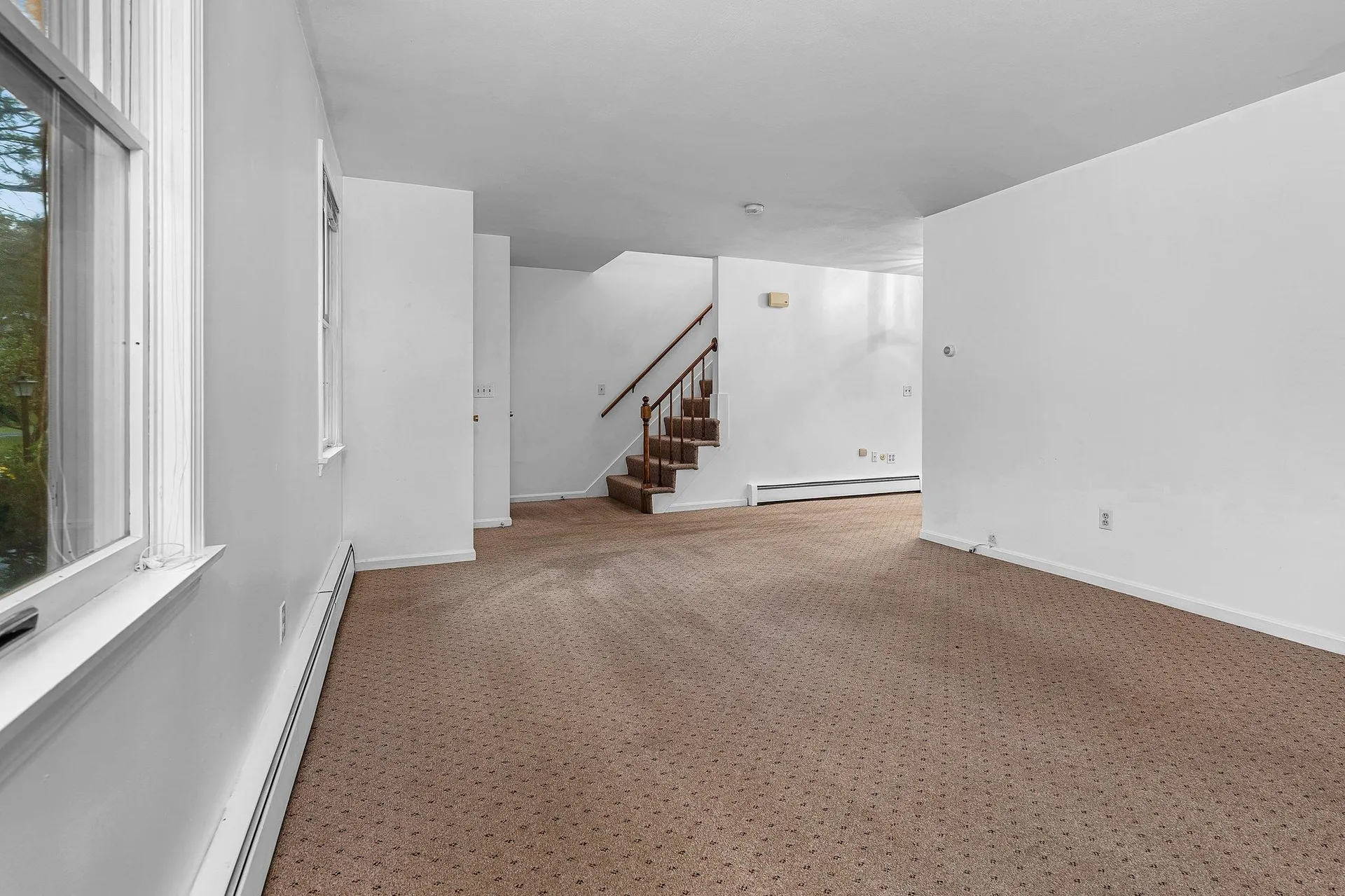 6 Galway Lane Salem NH 03079