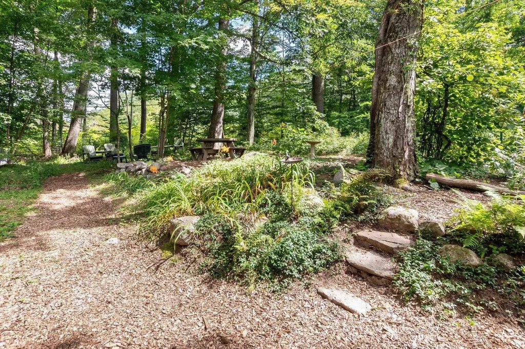 4 Hillrise Lane Meredith NH 03253