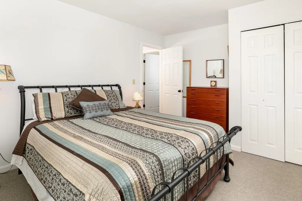 4 Hillrise Lane Meredith NH 03253