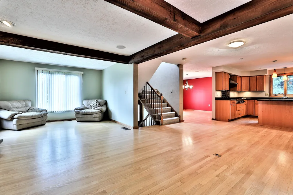 27 Bedford Street Nashua NH 03063