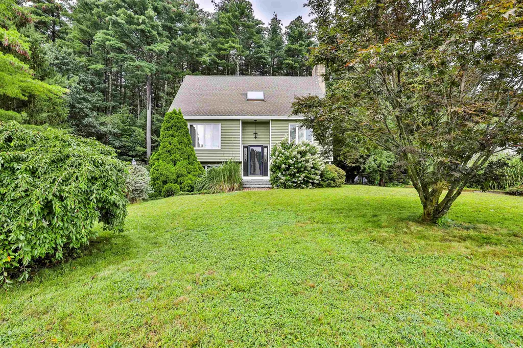 27 Bedford Street Nashua NH 03063