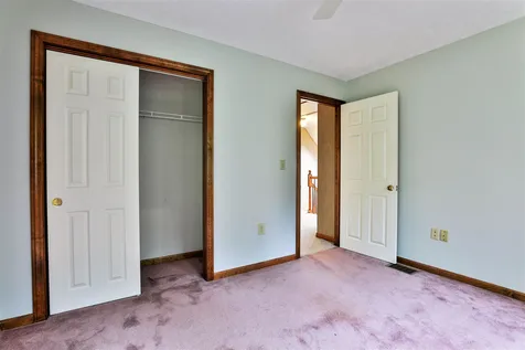 27 Bedford Street Nashua NH 03063