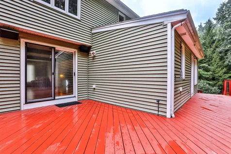 27 Bedford Street Nashua NH 03063