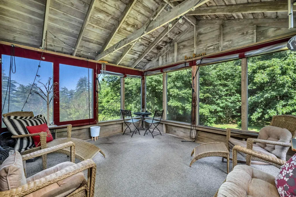 55 Timber Lane Wolfeboro NH 03894