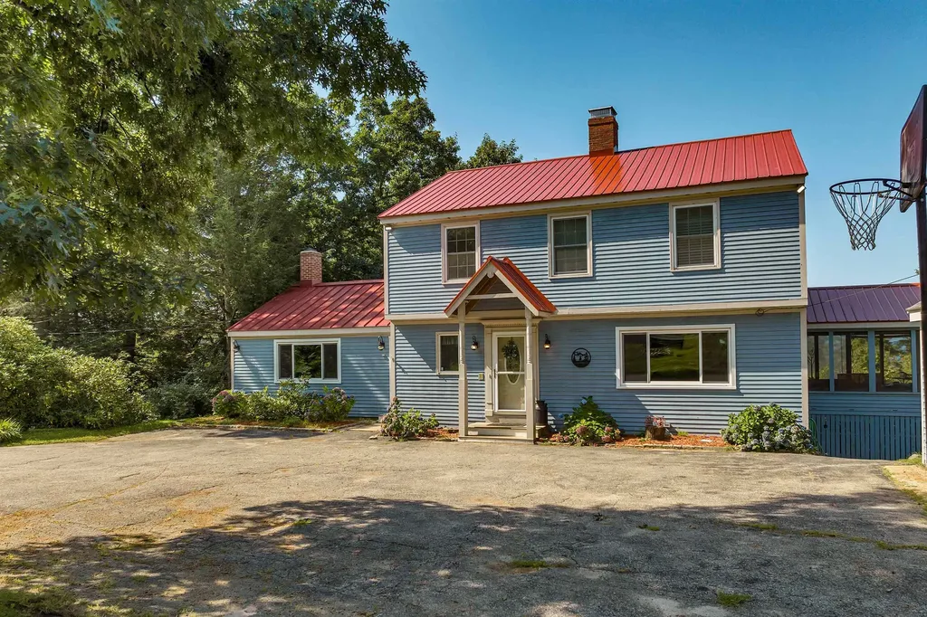 55 Timber Lane Wolfeboro NH 03894