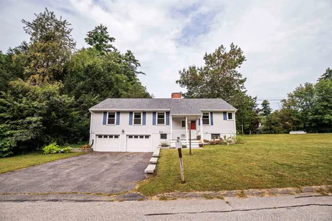 6 Westwood Circle Dover NH 03820