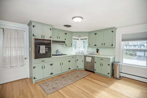 6 Westwood Circle Dover NH 03820