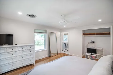 6 Westwood Circle Dover NH 03820