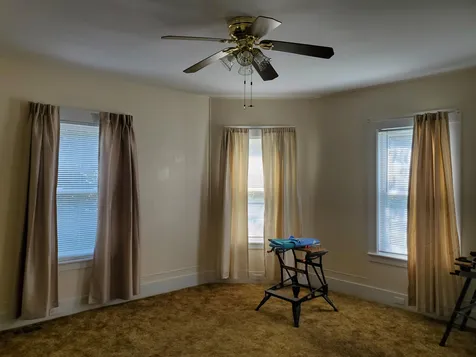 13 Dana Street Lebanon NH 03784