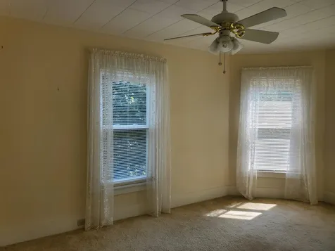 13 Dana Street Lebanon NH 03784