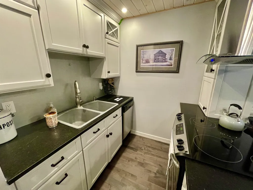 98 Sugar Run Fayston VT 05673