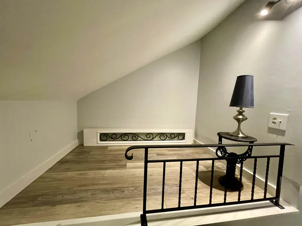 98 Sugar Run Fayston VT 05673