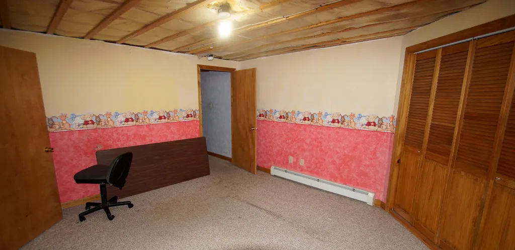 8 Blackberry Lane Raymond NH 03077
