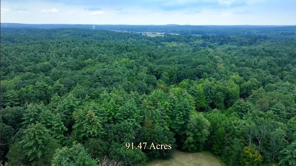 37 Scrabble Road Brentwood NH 03833