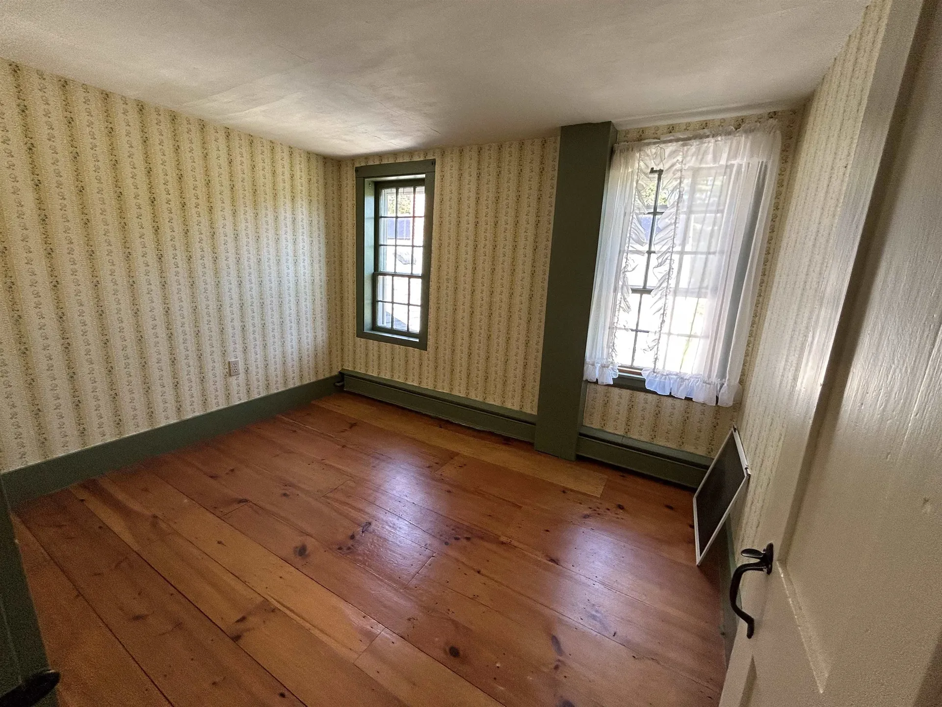 37 Scrabble Road Brentwood NH 03833