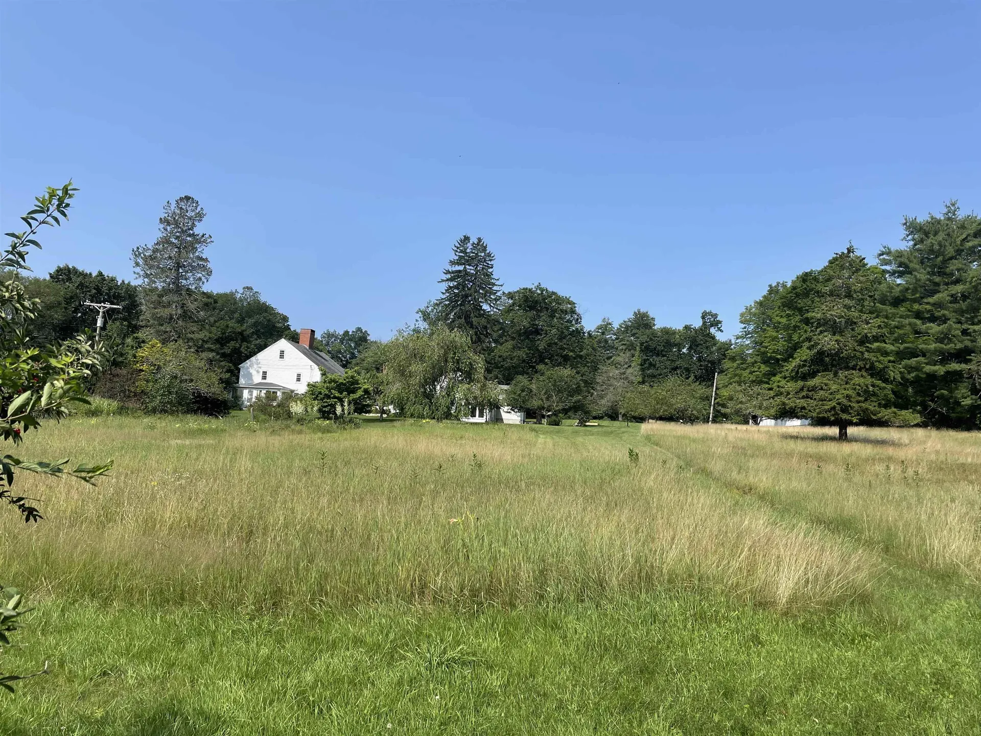 37 Scrabble Road Brentwood NH 03833