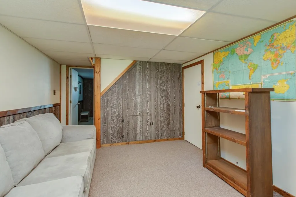 28 Bulova Drive Nashua NH 03060