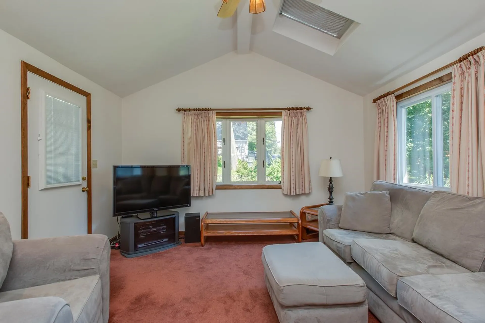 28 Bulova Drive Nashua NH 03060