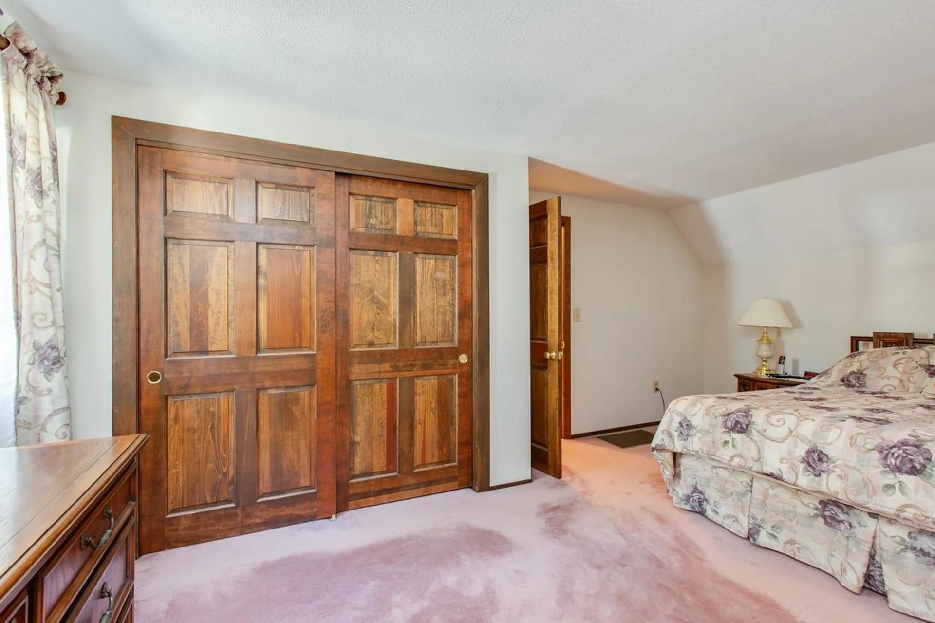 28 Bulova Drive Nashua NH 03060