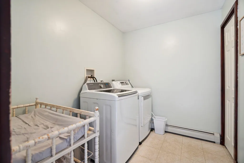 635 Hogg Hill Road Springfield NH 03284