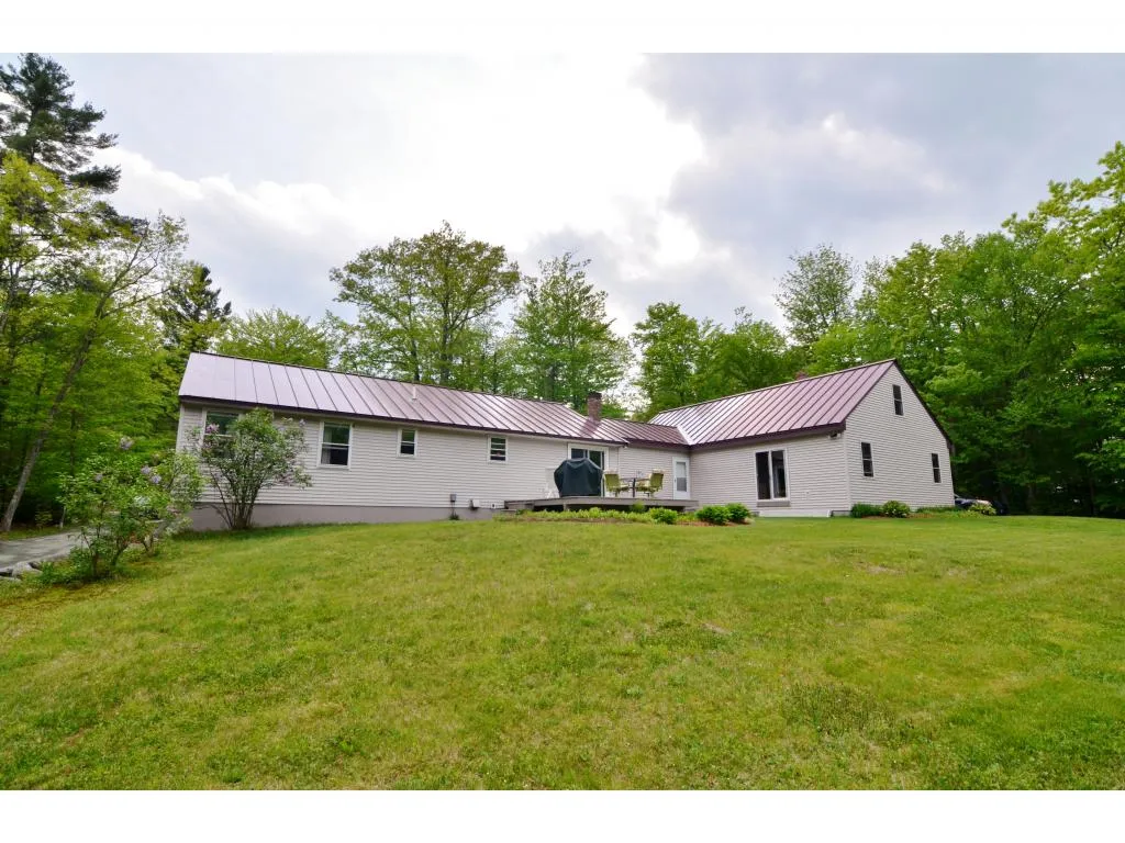 635 Hogg Hill Road Springfield NH 03284
