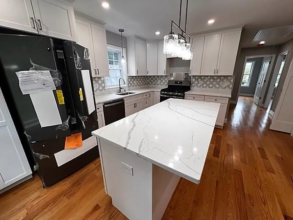 4 Dutton Lane Merrimack NH 03054