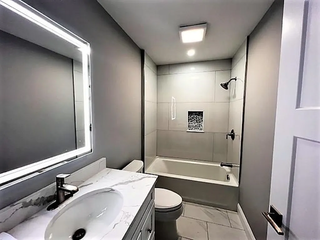 4 Dutton Lane Merrimack NH 03054