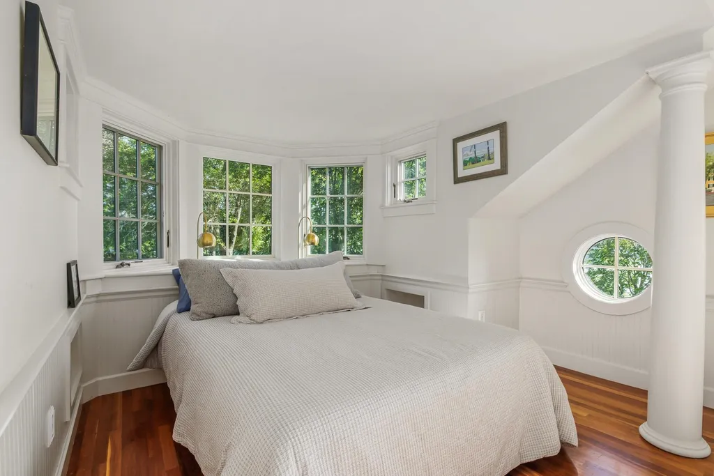 183 Portsmouth Avenue New Castle NH 03854