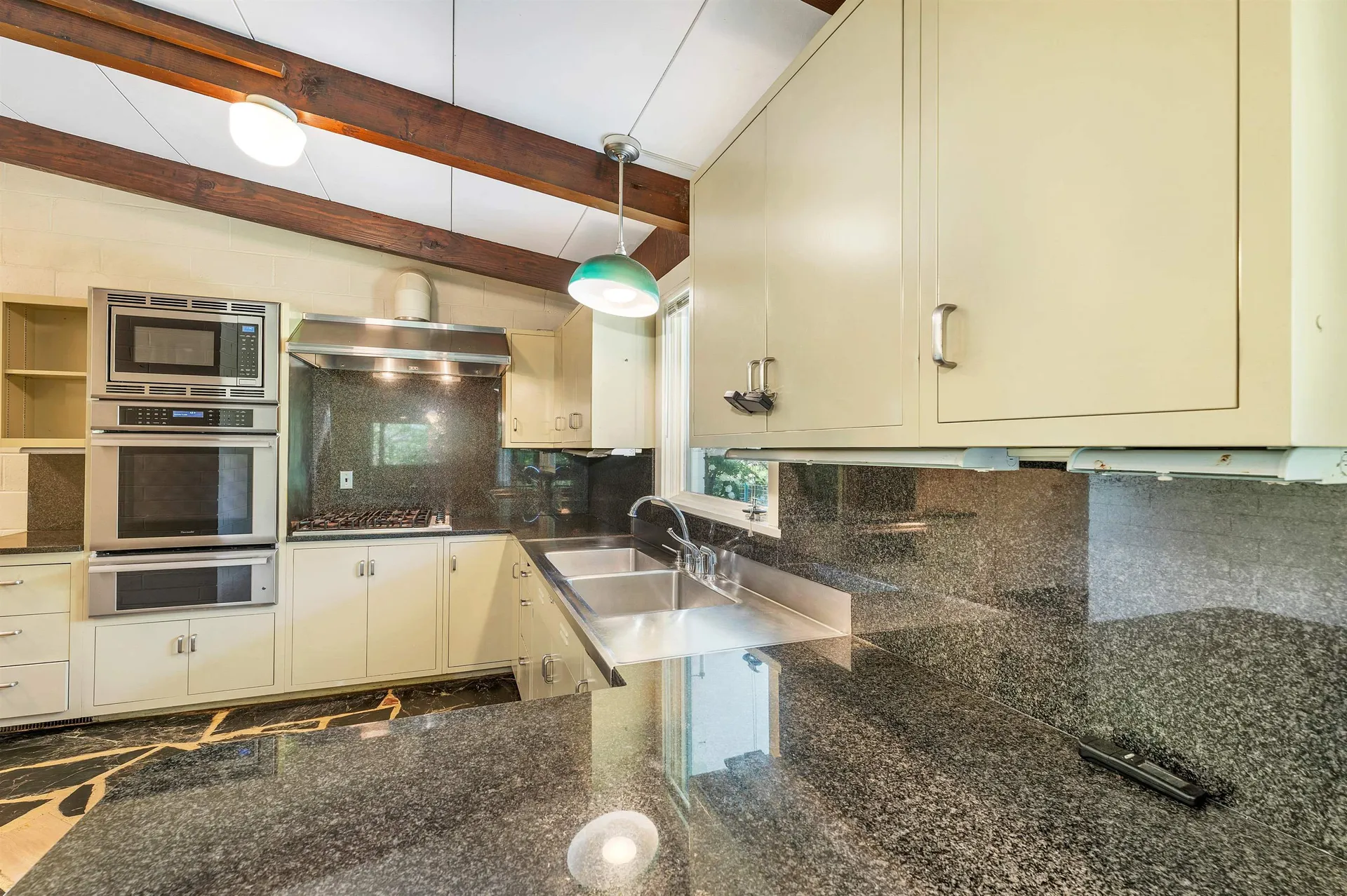 27 Woodwinds Hill Drive Laconia NH 03246