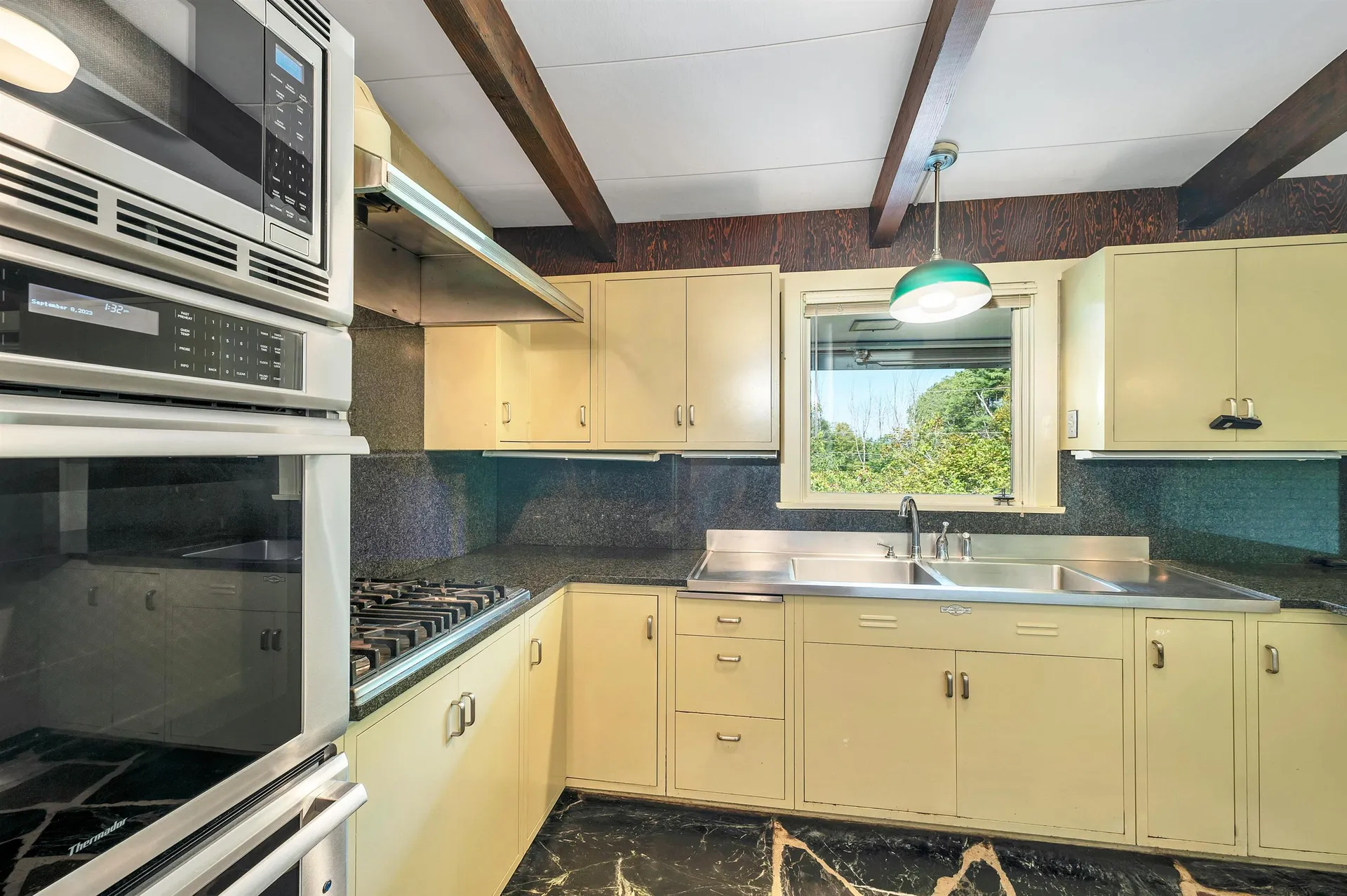 27 Woodwinds Hill Drive Laconia NH 03246