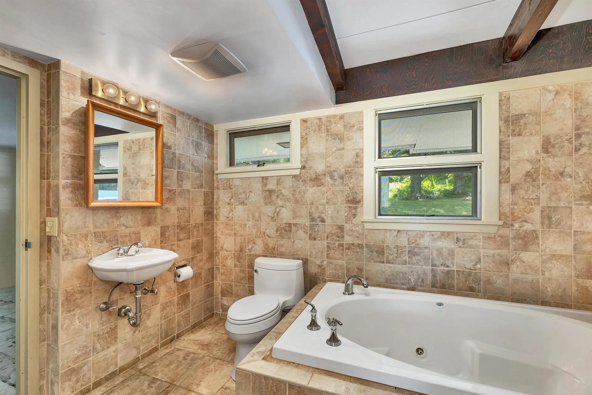 27 Woodwinds Hill Drive Laconia NH 03246