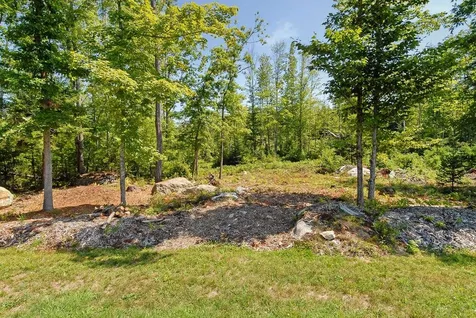 18 Deer Path Lane Tuftonboro NH 03816