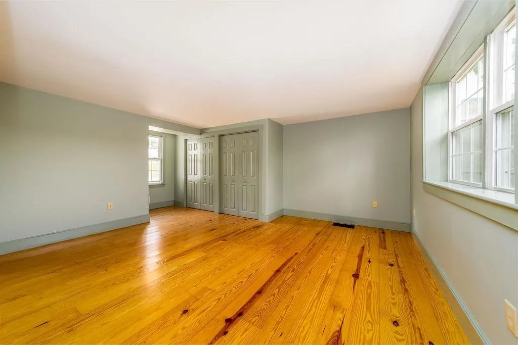 8 Marsten Lane Enfield NH 03748