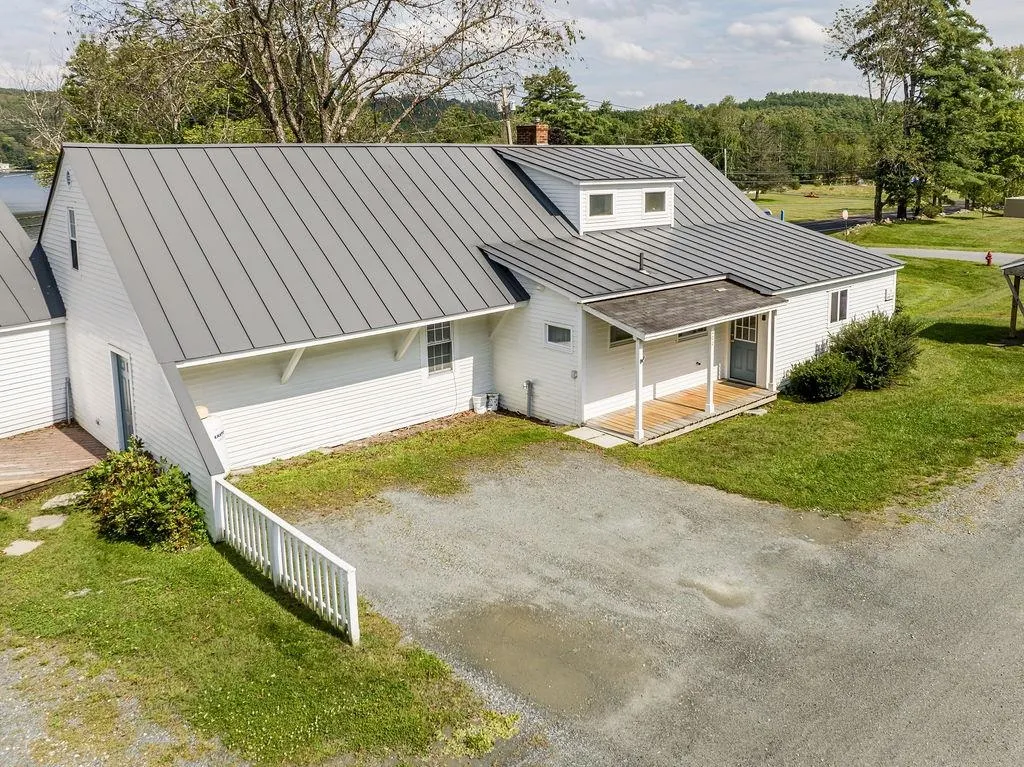 8 Marsten Lane Enfield NH 03748