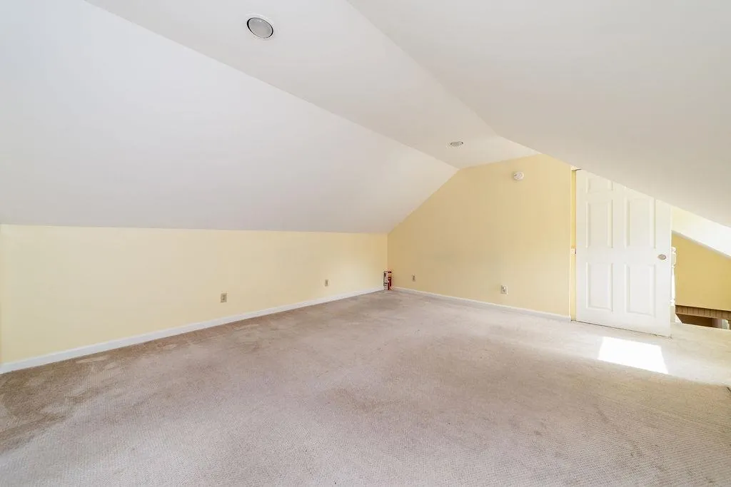 8 Marsten Lane Enfield NH 03748