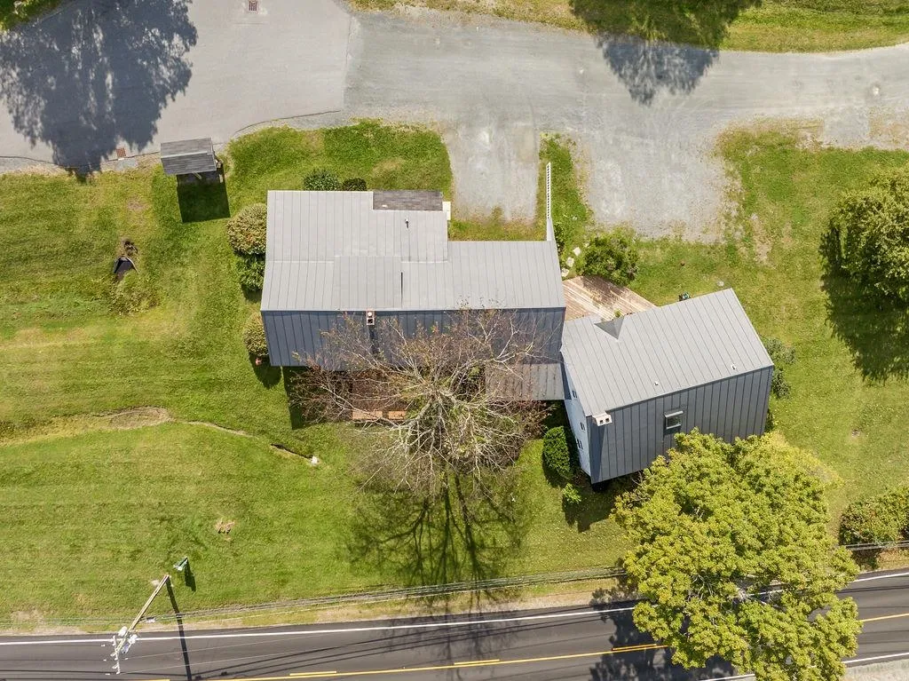 8 Marsten Lane Enfield NH 03748