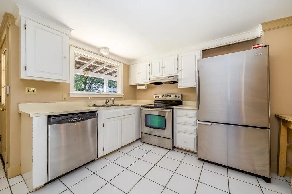8 Marsten Lane Enfield NH 03748