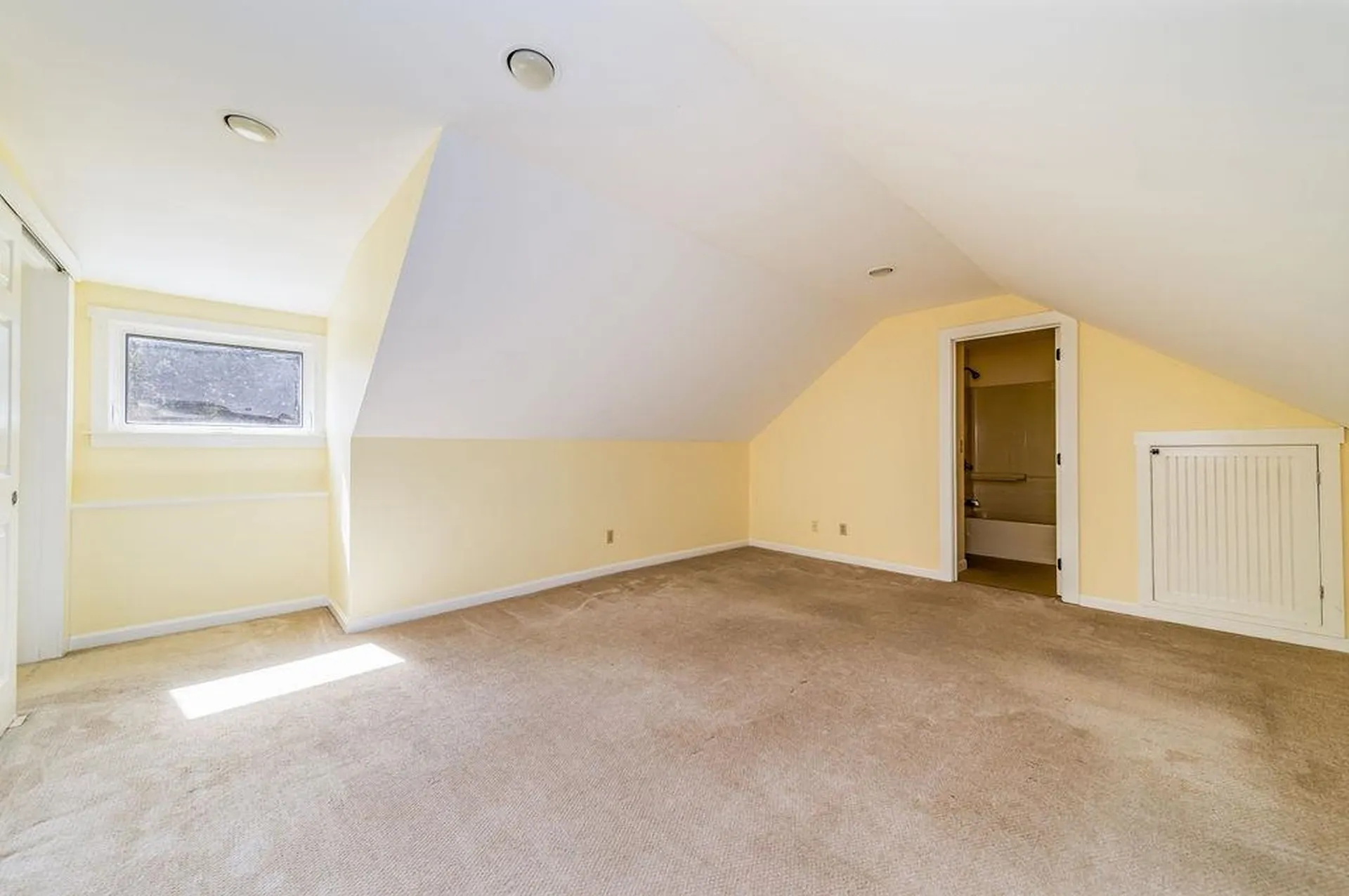 8 Marsten Lane Enfield NH 03748