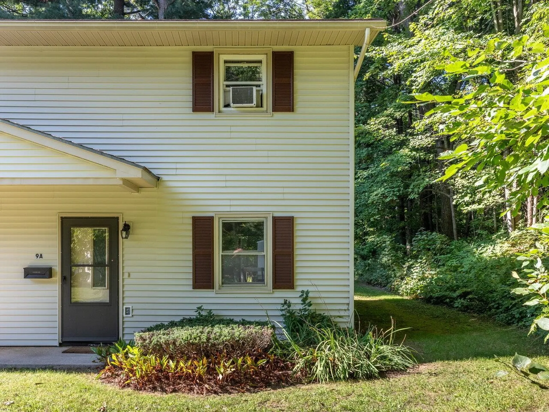 86 Pinecrest Drive Essex VT 05452