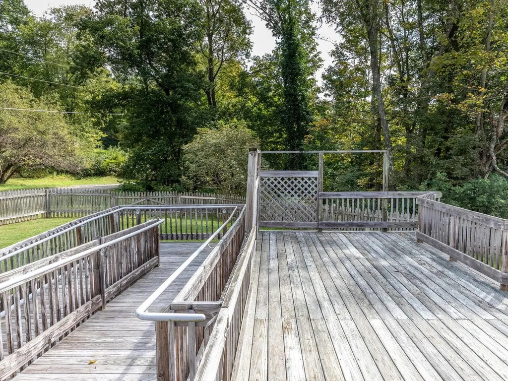 37 Skyview Drive Jericho VT 05465
