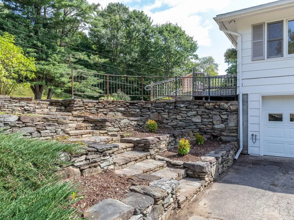 37 Skyview Drive Jericho VT 05465