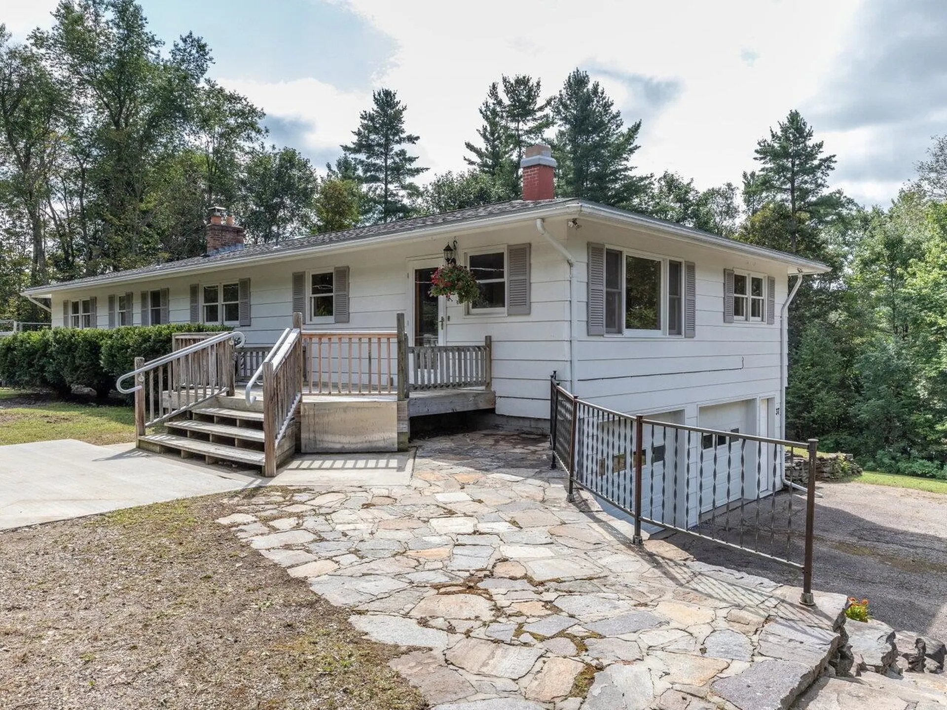 37 Skyview Drive Jericho VT 05465